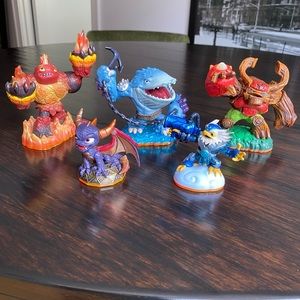 Skylanders Giants Figures